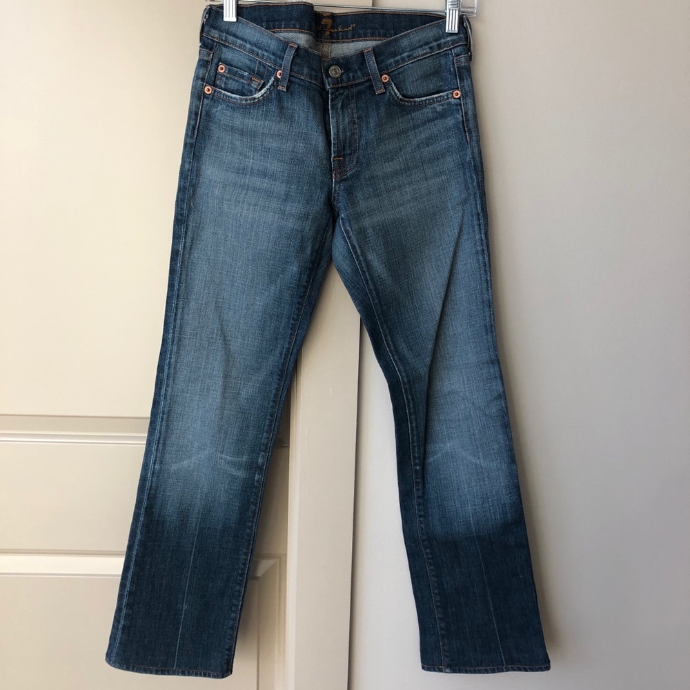 7 For All Mankind Straight Leg Med Wash Jeans. 28